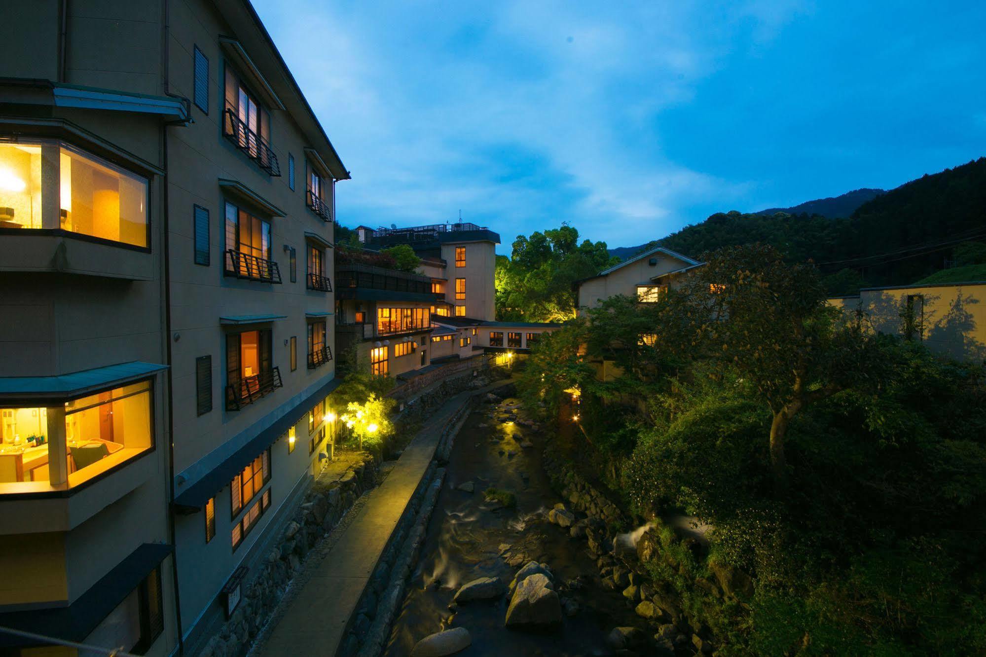 Nansuikaku Otel Miyawaka Dış mekan fotoğraf
